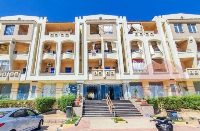 Tipa Rent * Hurghada
